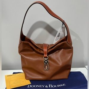 NEW Dooney & Bourke Small Logo Lock Sac